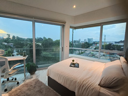 Fifty-Two Stevens (D10), Apartment #555860721